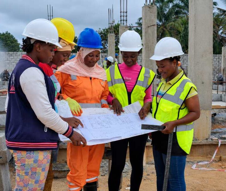 Comment réussir un projet de bâtiment ou de travaux publics au Cameroun ?